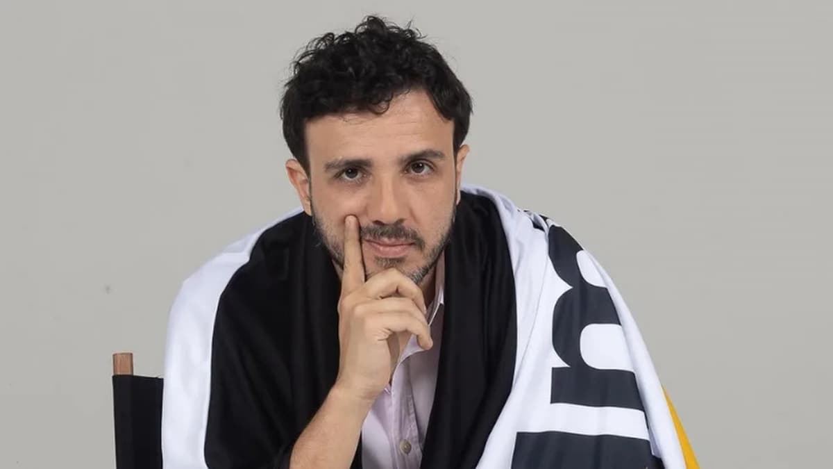 TSE suspende campanha digital e repasses financeiros do presidenciável Renan Santos