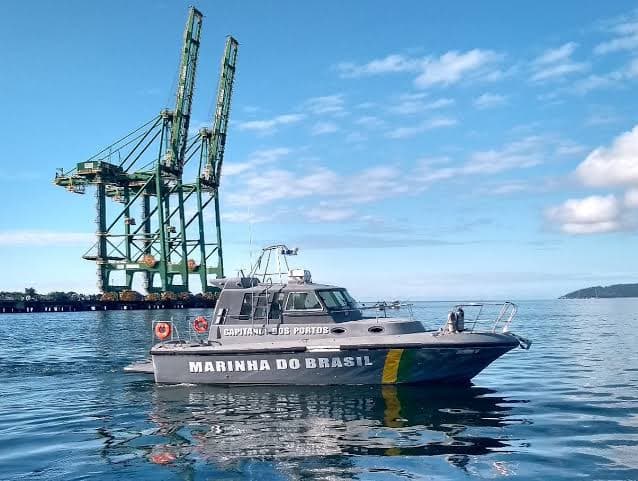 Marinha busca seis pescadores desaparecidos após 5 dias sem contato no Ceará