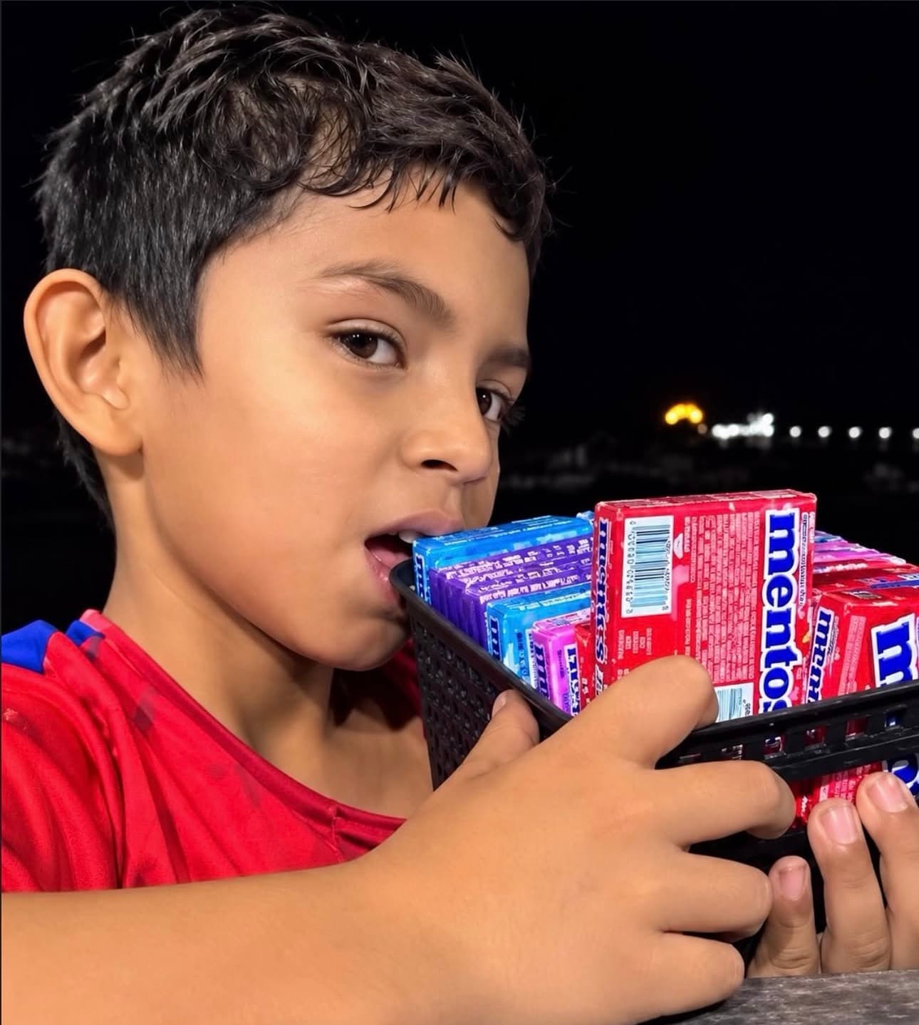A Humilhação de Matheus na Orla de Fortaleza: Quando a Intolerância Digital Supera a Humanidade